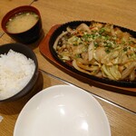 天文館むじゃき - 黒豚バラ肉の焼肉定食