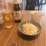 タイ酒場 サラパオ - シンハービール/サラダ/スープ