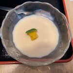 スタイリッシュチャイナ 神 - 杏仁豆腐