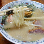 Urasato - 麺は白ストレート　細麺