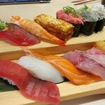 沼津 魚がし鮨 流れ鮨 - 