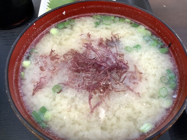 糸島海鮮丼 小 をいただきました By 藍染たぬき 志摩の海鮮丼屋 筑前前原 丼もの その他 食べログ