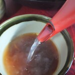 かめや食堂 - そば湯