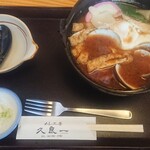 久良一 - 味噌煮込みうどん(川幅うどん)
            フォークで食べると食べやすい？