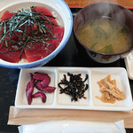 レストランKANEDA - マグロ丼1000円