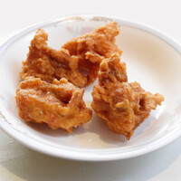 四川名菜 川府 - サービス唐揚げ