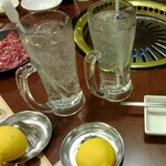 Anrakutei - 飲み放題ではないので、レモンサワーを２つ同時オーダー