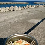 Supasentapuranto - 日本海を眺めながらラーメンおにぎり！