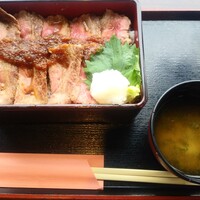 星空の中へ - ランチメニューから牛サーロインのステーキ重御膳1,000円税込