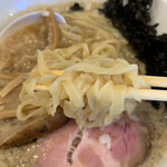 煮干らーめん 川むら - 川むらさんでは初めて味わうピロピロ麺。めちゃくちゃ旨かった‼️