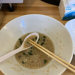 煮干らーめん 川むら - スープを少し残す事を覚えた、今日この頃。