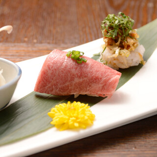 じっくりと熟成された”飛騨牛”の旨味を存分にご堪能ください