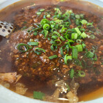 彩蓮 - ラージャン麺こんな感じでラージャンあんかけが麺の上にのってます