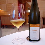 フランス料理 壺中天 - シュナン・ブラン　桃のスープに合わせて