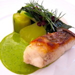 フランス料理 壺中天 - 天然鯛のポワレ