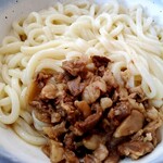 花岡製麺 - 牛すじおろしうどんアップ