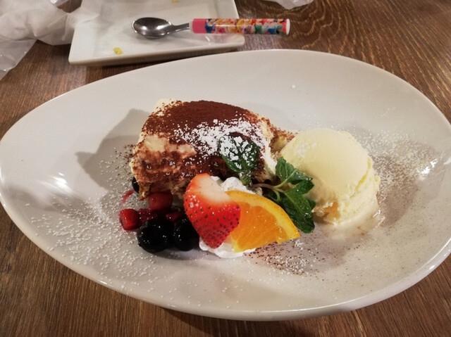 Cafe Noise カフェ ノイズ 東池袋 ダイニングバー ネット予約可 食べログ