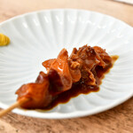 大衆酒場 五の五 - どてスジ串@130円