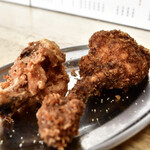 大衆酒場 五の五 - [左奥から]チューリップ 唐揚げ@90円│ソースカツ@90円