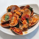大班樓 The Chairman - 九層塔辣椒膏炒蜆 / Wild Clams Stir Fried with Chilli Jam and Basil