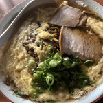 進一歩 - 上ラーメン（600円）