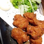 zensekikoshitsuhonkakuwashokumegurotei - 若鶏の唐揚げ