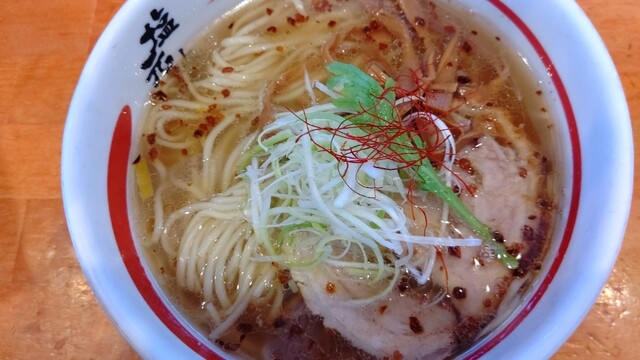 天然塩ラーメン 梅塩ラーメン 』by ｹﾞﾝちゃん : 塩元帥 津山店