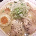 麺屋 坂本 トップをねらえ！ - 味玉子ラーメン