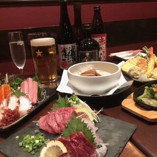 Marbled, lean horse sashimi platter and many other specialty dishes.