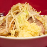 ラーメン二郎 - ラーメン小＋ニンニク多め＋青ネギ