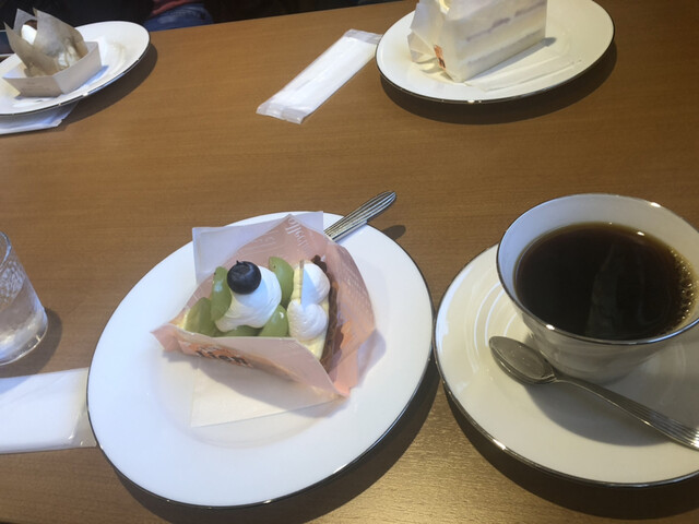 Patisserie Lien パティスリー リアン 平津 ケーキ 食べログ