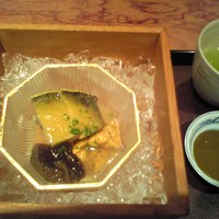 松川 - 鮑、雲丹の冷菜　肝ダレ添え