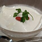 龍天楼 - 特製とろける杏仁豆腐