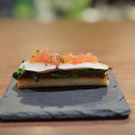 É nye - Saba Sushi, Chijimi with Spinach, Tomato