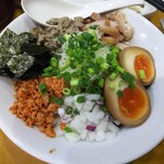 麺屋 扇 - 料理写真:【限定】煮干し油そば　850円