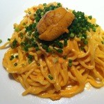 イル・ソーニョ - うにのトマトクリームソース　自家製手打ち麺「タリオリーニ」