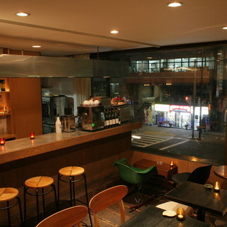 ロケットカフェ_2