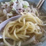 サッポロラーメンたき - 見た目以上に太い麺