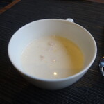 Kyukaruizawa KIKYO Curio Collection by Hilton - 양식: 우엉 수프