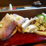 Kyukaruizawa KIKYO Curio Collection by Hilton - 일식 두부 고기 말이