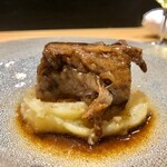 虓 - 2020.10.  蔓草牛の煮込み