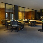 旧軽井沢KIKYOキュリオ・コレクションbyヒルトン - レストラン内