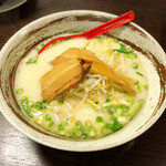 張家 - 豚骨ラーメン