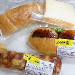 アンジュール - 料理写真:購入品と試食パン