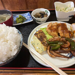 お食事処 秋月 - 