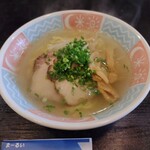 Maro Cafe まーるい - 塩ラーメン