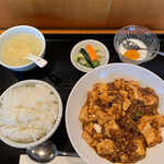 Takaya - 2020/11/15 四川麻婆豆腐ランチ¥800
                        豆豉醤と山椒が効いた麻婆豆腐、美味しいです