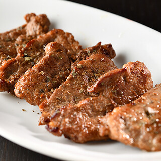 人気no 1 2時間飲み放題 イタリアンとアジアンを選択できる イタリアno 1ビールぺローニ付 ハーブ スパイス バル Yuming Since1991 遊民 ユーミン 調布 インド料理 食べログ