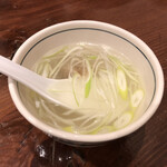 牛たん料理 閣 - テールスープUP