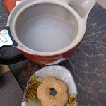 手打ち蕎麦 こはし - 蕎麦湯とクッキーです。